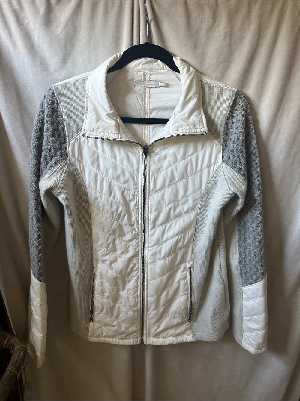 Prana White and Light Gray Quilted Hybrid Jacket - Women